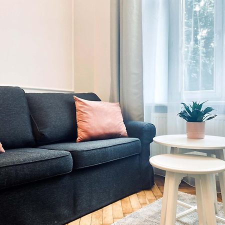 Beautiful Apartment With Two Rooms, Cracow Old Town คราคูฟ ภายนอก รูปภาพ
